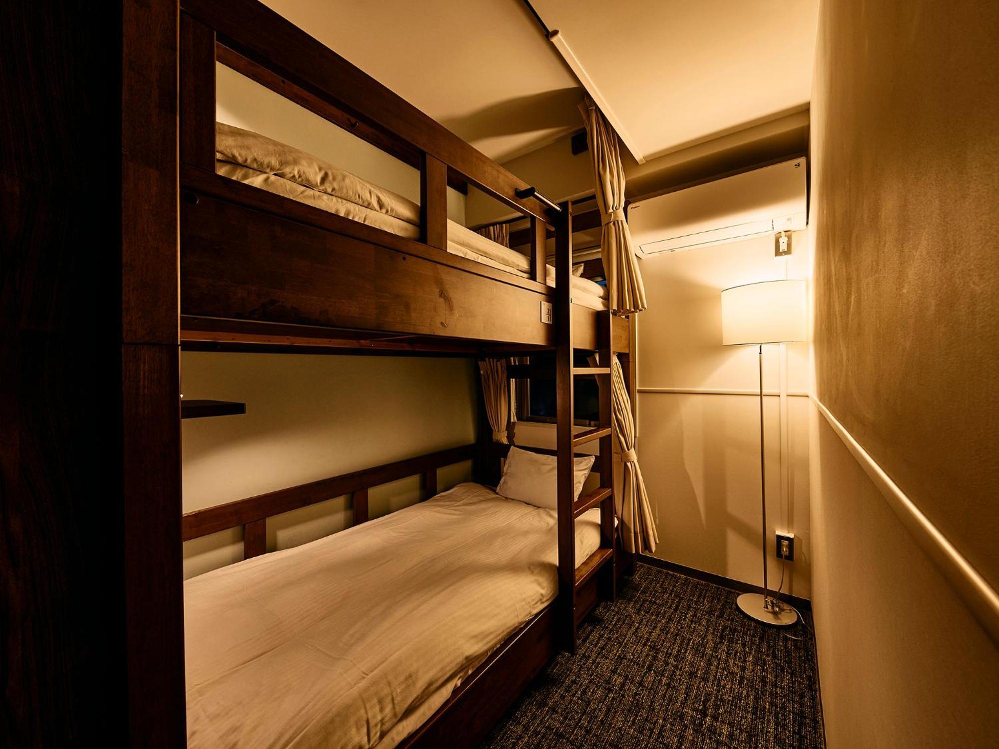 Room&Bed Fun Stay เกียวโต ภายนอก รูปภาพ